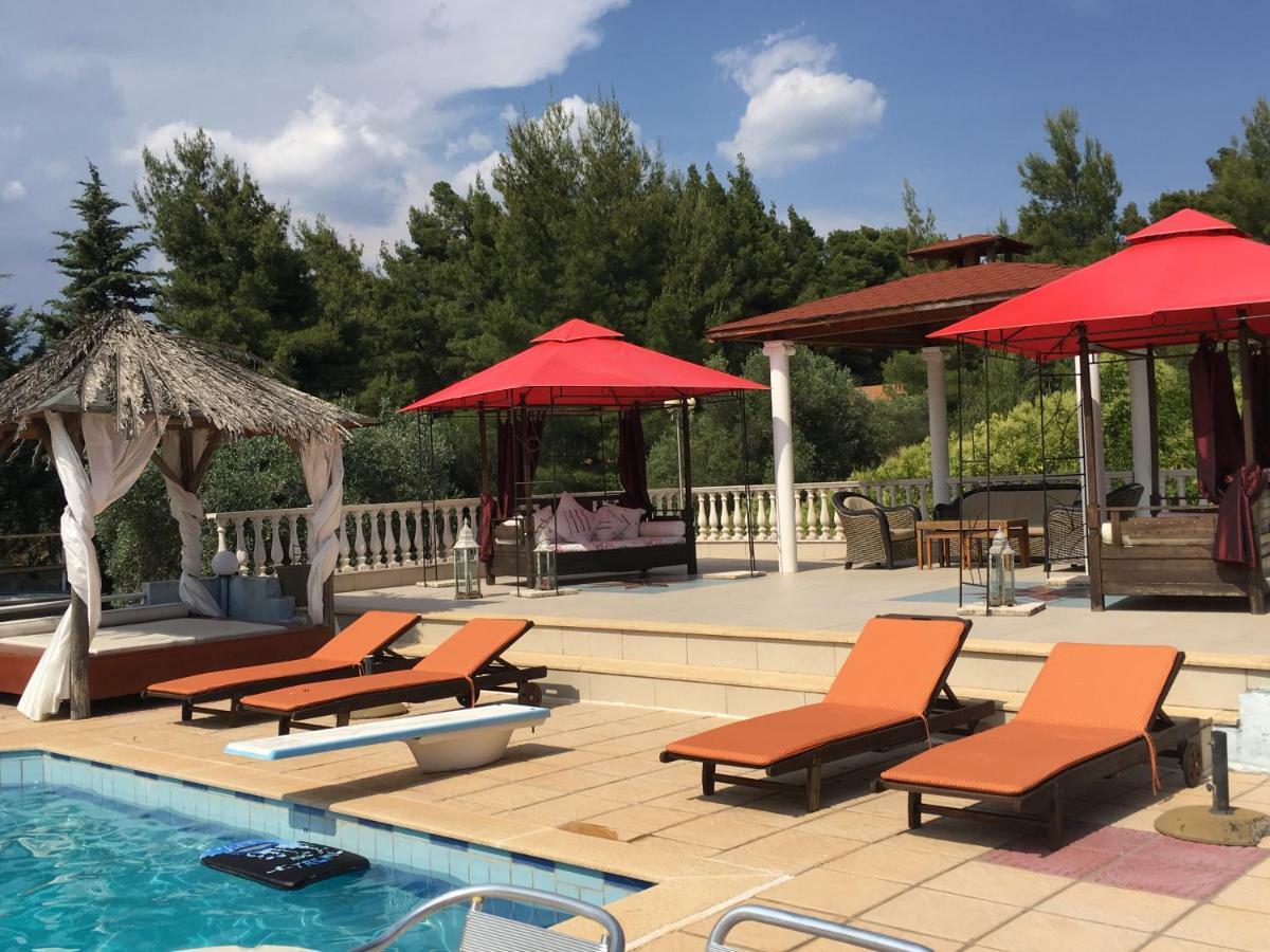 Villa Askamnia And Suites 尼基季 外观 照片